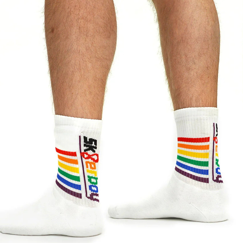 Socks Pride Sk8terboy – stílusos, szivárványos zokni - Image 2
