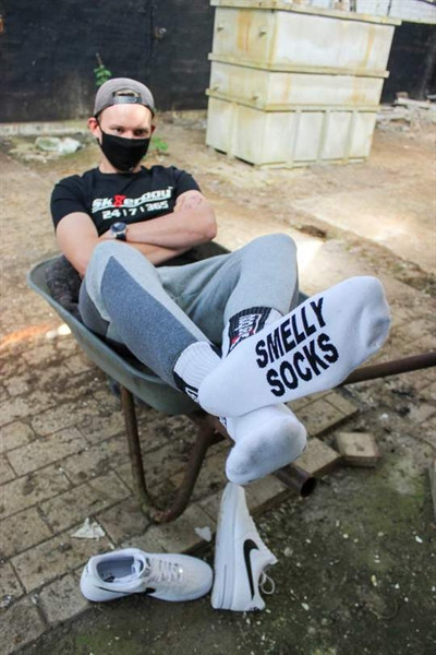 SMELLY Sk8erboy – stílusos fehér zokni fiatalos megjelenéssel - Image 5