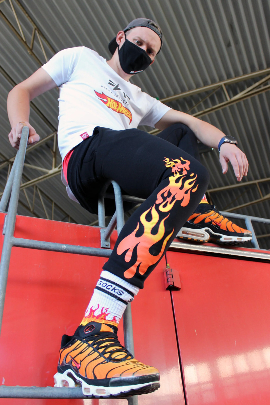 HOT SOCKS Sk8erboy – stílusos, szexi zokni férfiaknak - Image 8