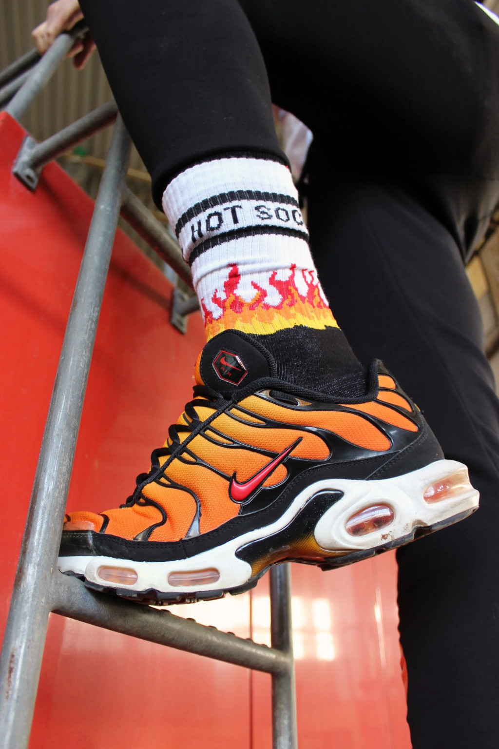 HOT SOCKS Sk8erboy – stílusos, szexi zokni férfiaknak - Image 9