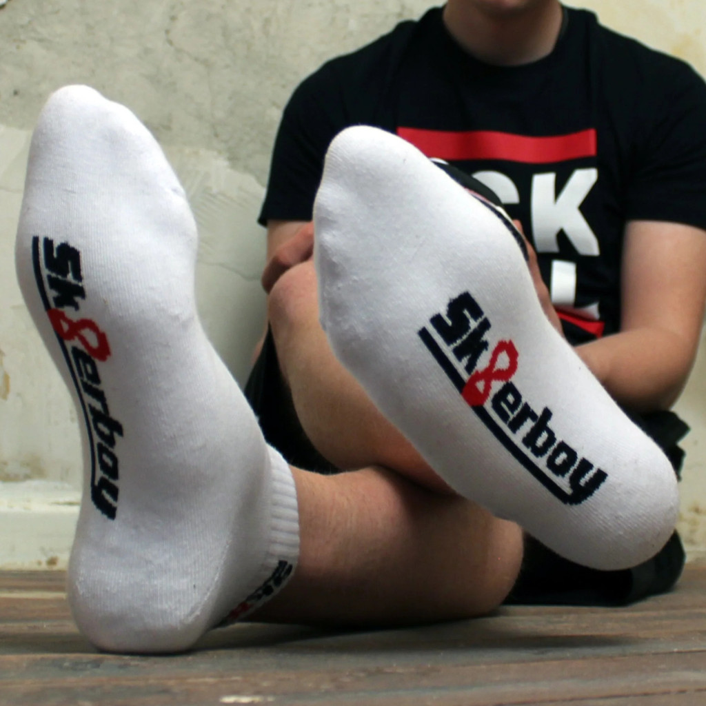 QUARTER Sk8erboy – prémium fehér alacsony zoknik - Image 2