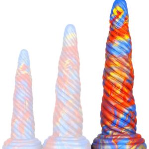 Strik Horn – prémium dildó 28 cm hosszú, érzéki élményekhez