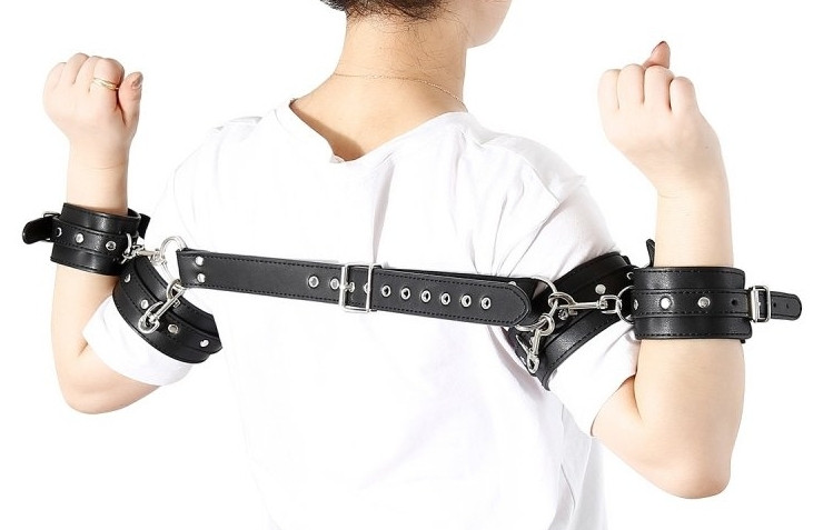 Black Bicep – prémium csuklópántok edzéshez - Image 4