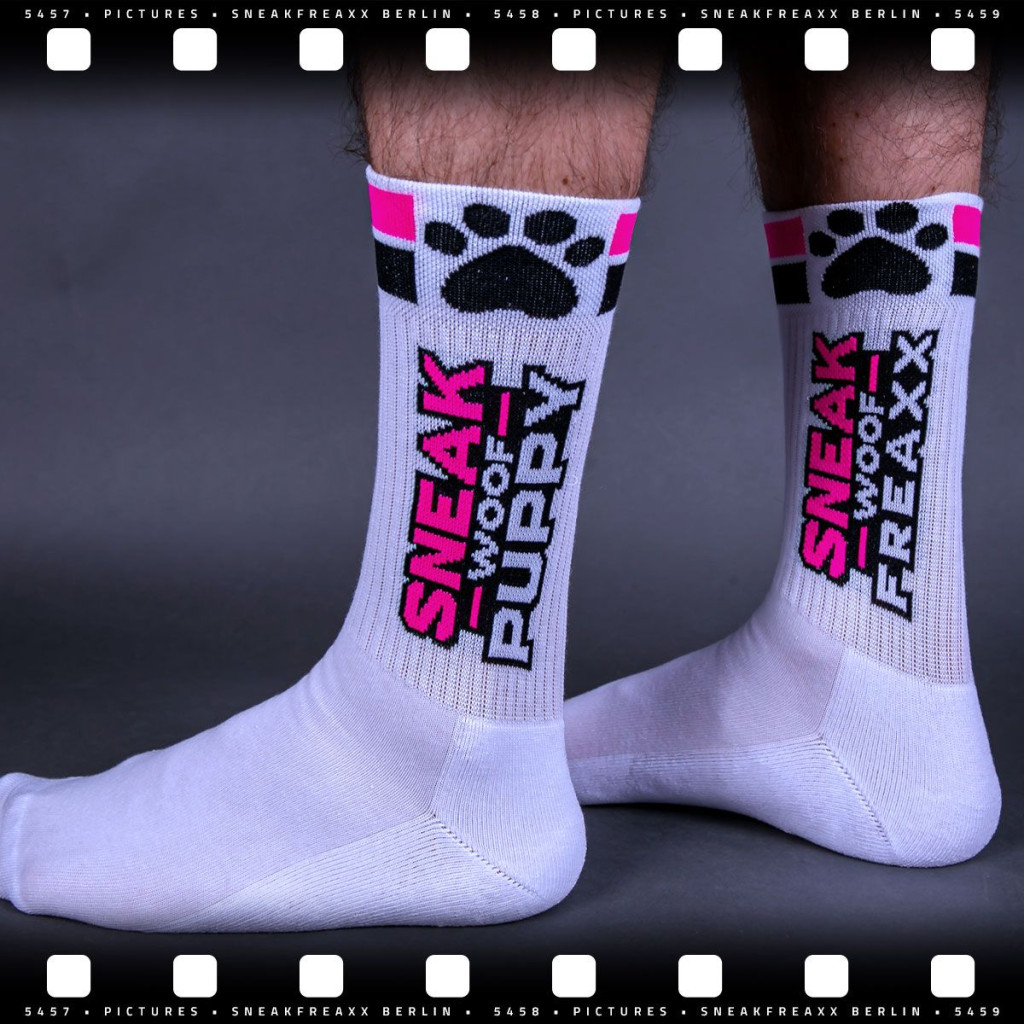 Sneak Woof – játékos rózsaszín kutya zoknik - Image 3