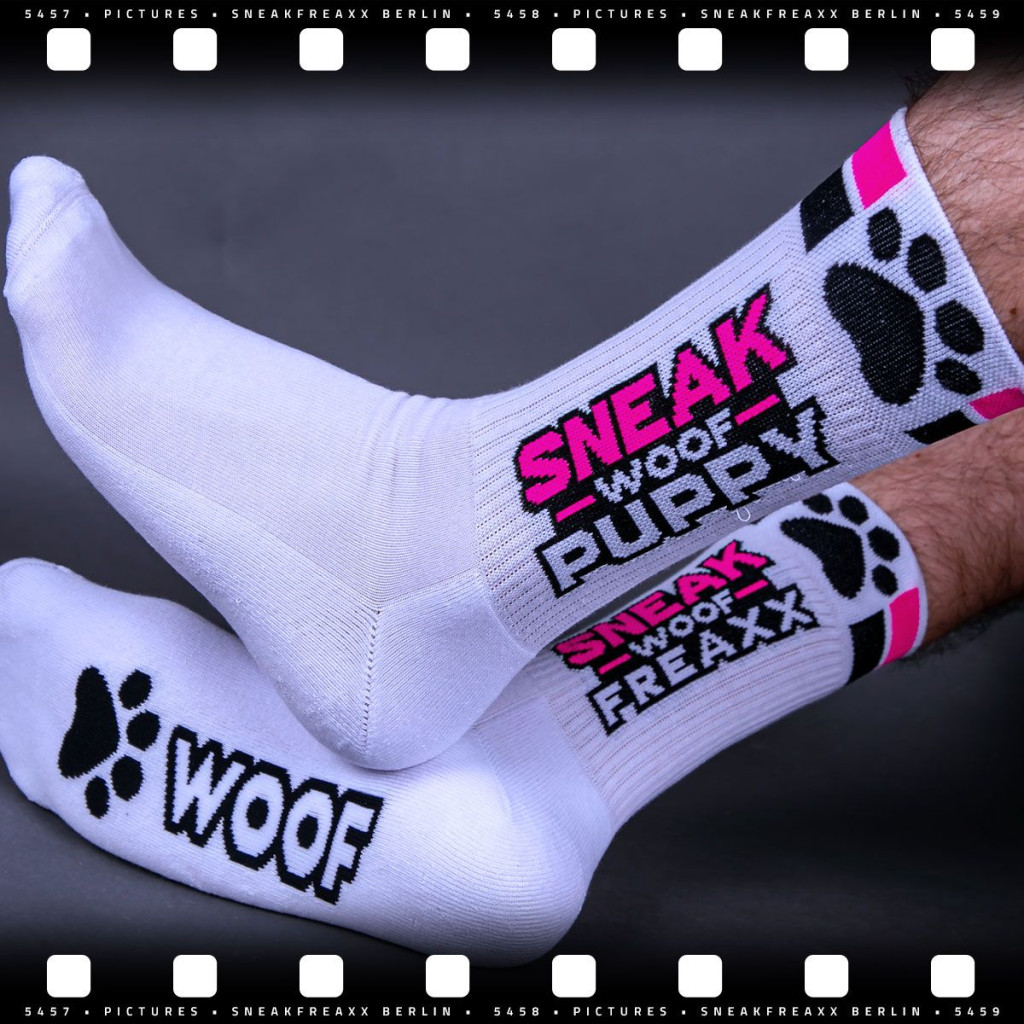 Sneak Woof – játékos rózsaszín kutya zoknik - Image 4