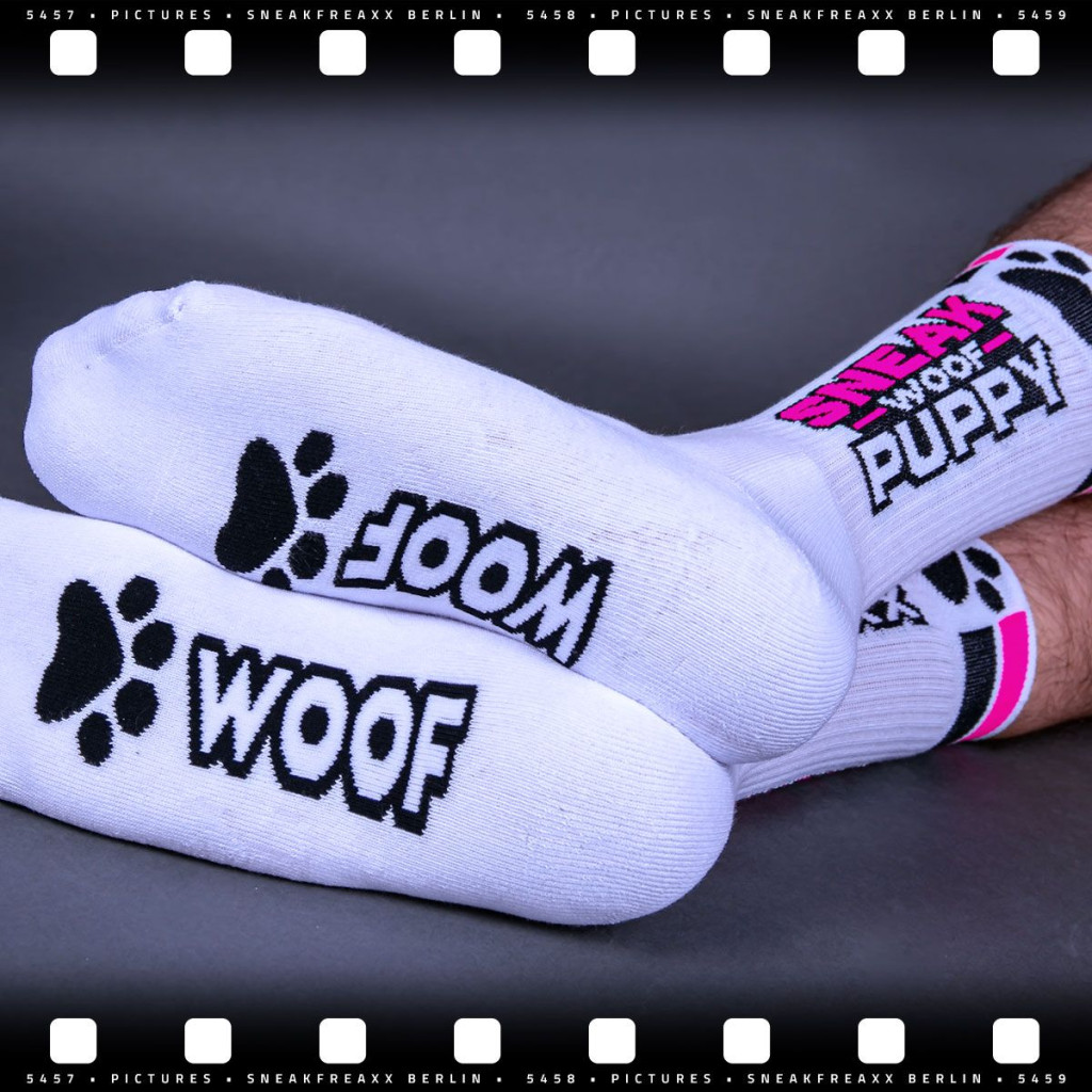 Sneak Woof – játékos rózsaszín kutya zoknik - Image 5