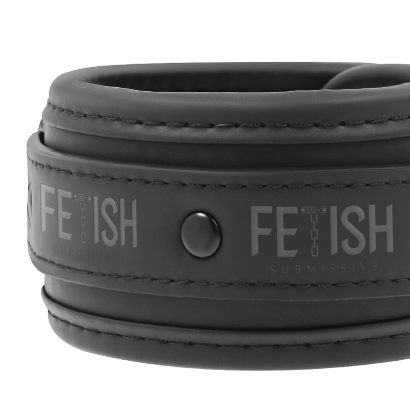 Fetish Submissive – vegán bőr nyaklánc és kézbilincsek - Image 4