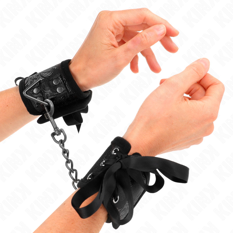 KINK – elegáns csuklóbekötők csipke részletekkel - Image 4