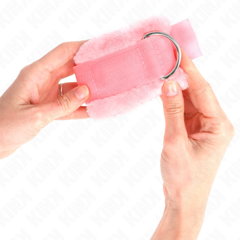 KINK – állítható rózsaszín csuklókötöző prémium bőrrel - Image 3