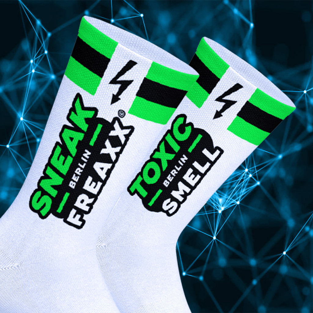 Sneak Toxic – prémium fehér-zöld zoknik - Image 2
